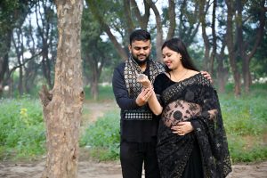 Maternity Photoshoot in Allahabad